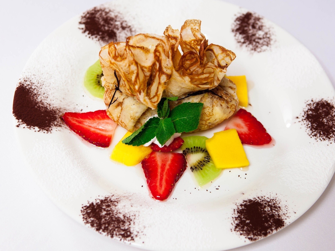Fagottini with Mascarpone and Fruits