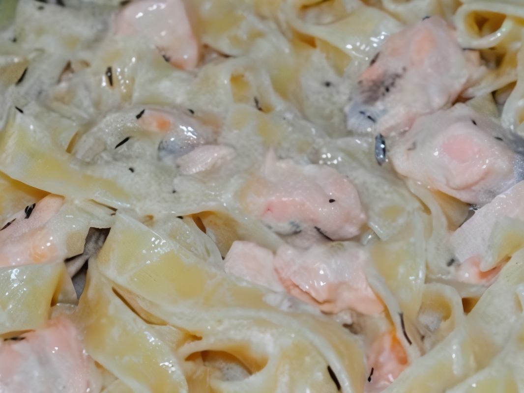 Fettuccine with Creamy Fish Sauce