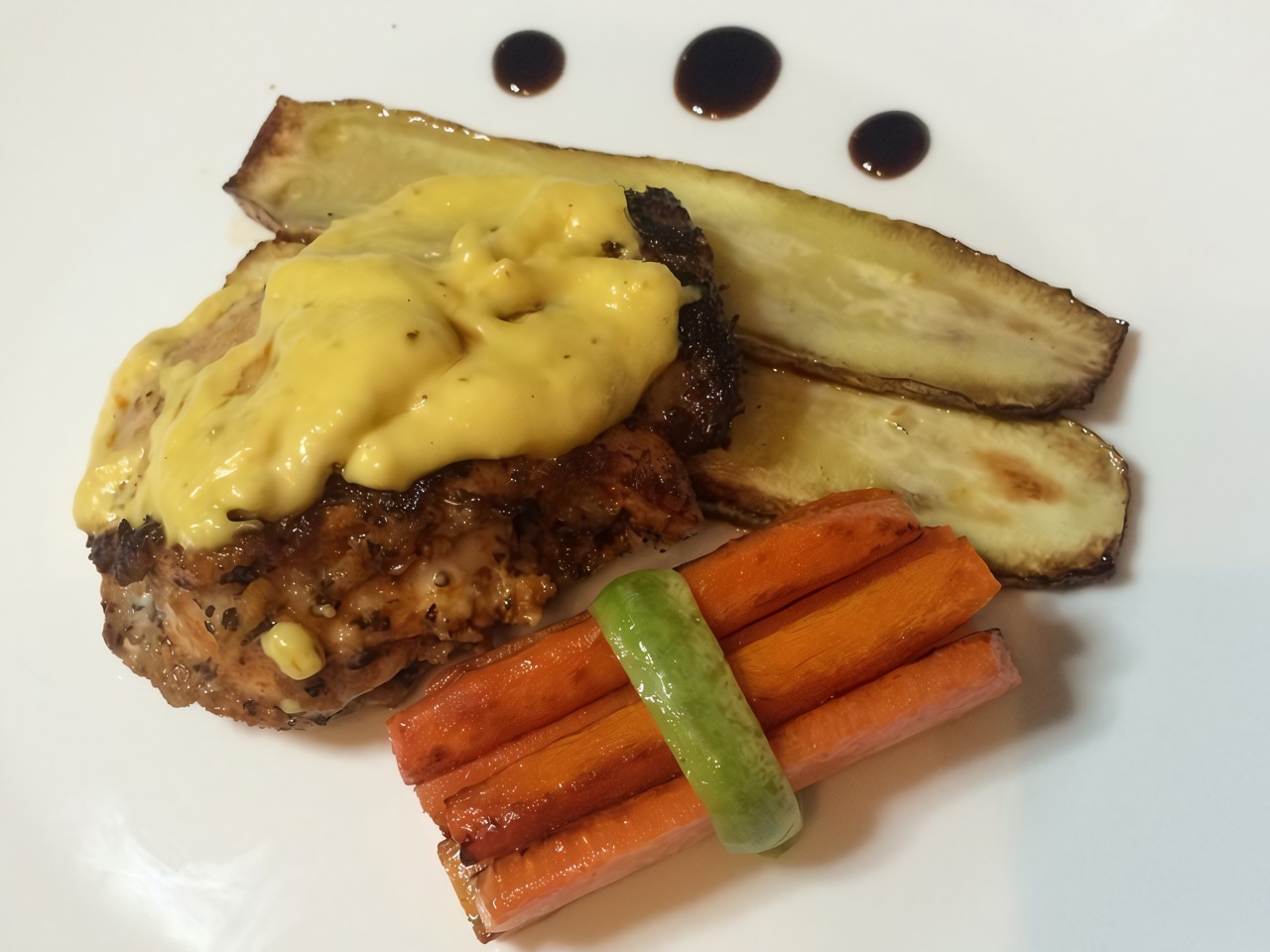 Chicken Thigh Fillet with Mustard-Cheese Sauce