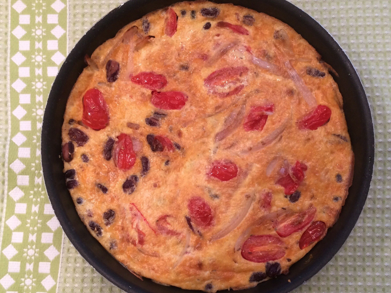 Frittata with Shallots, Cherry Tomatoes, and Red Beans