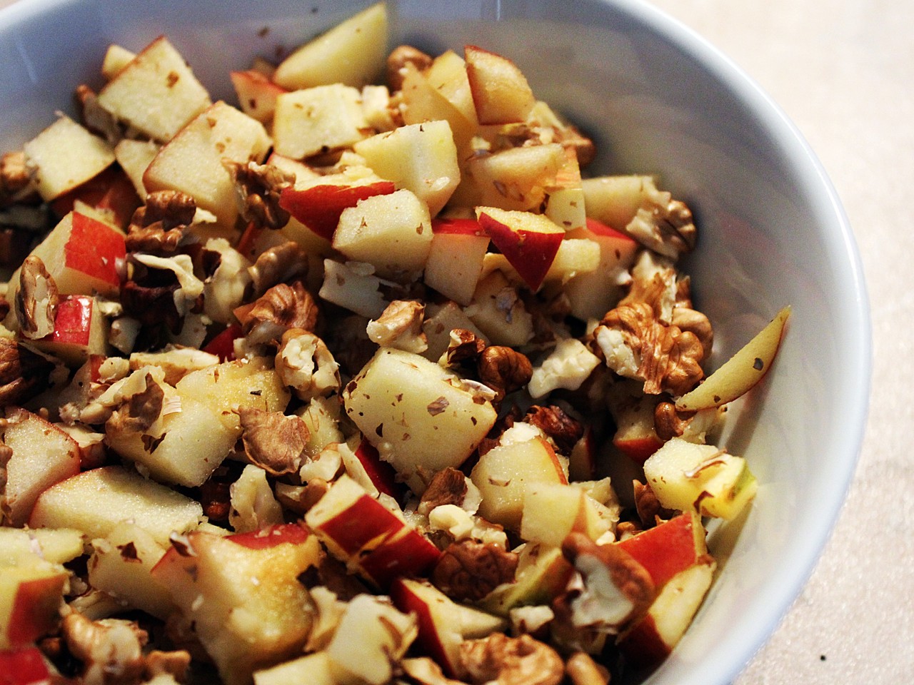 Fruit Breakfast with Nuts