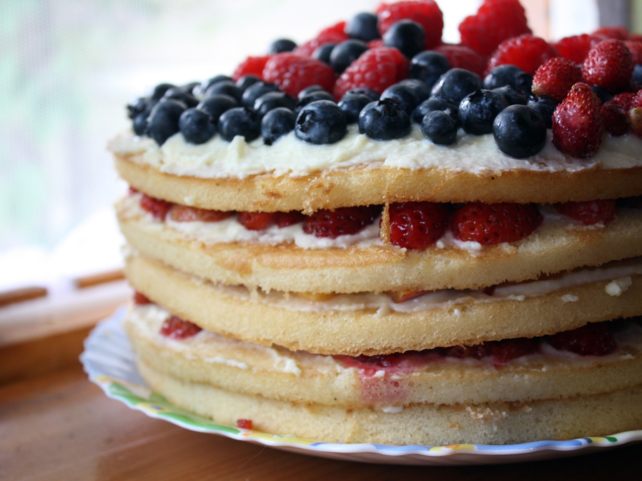 Fruit and Berry Cake with Mascarpone Cream