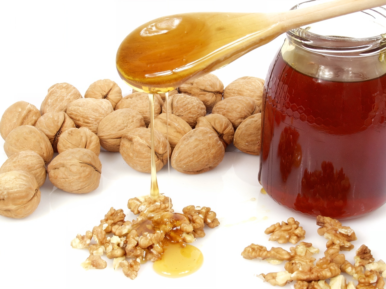 Fruit Salad with Nuts and Honey