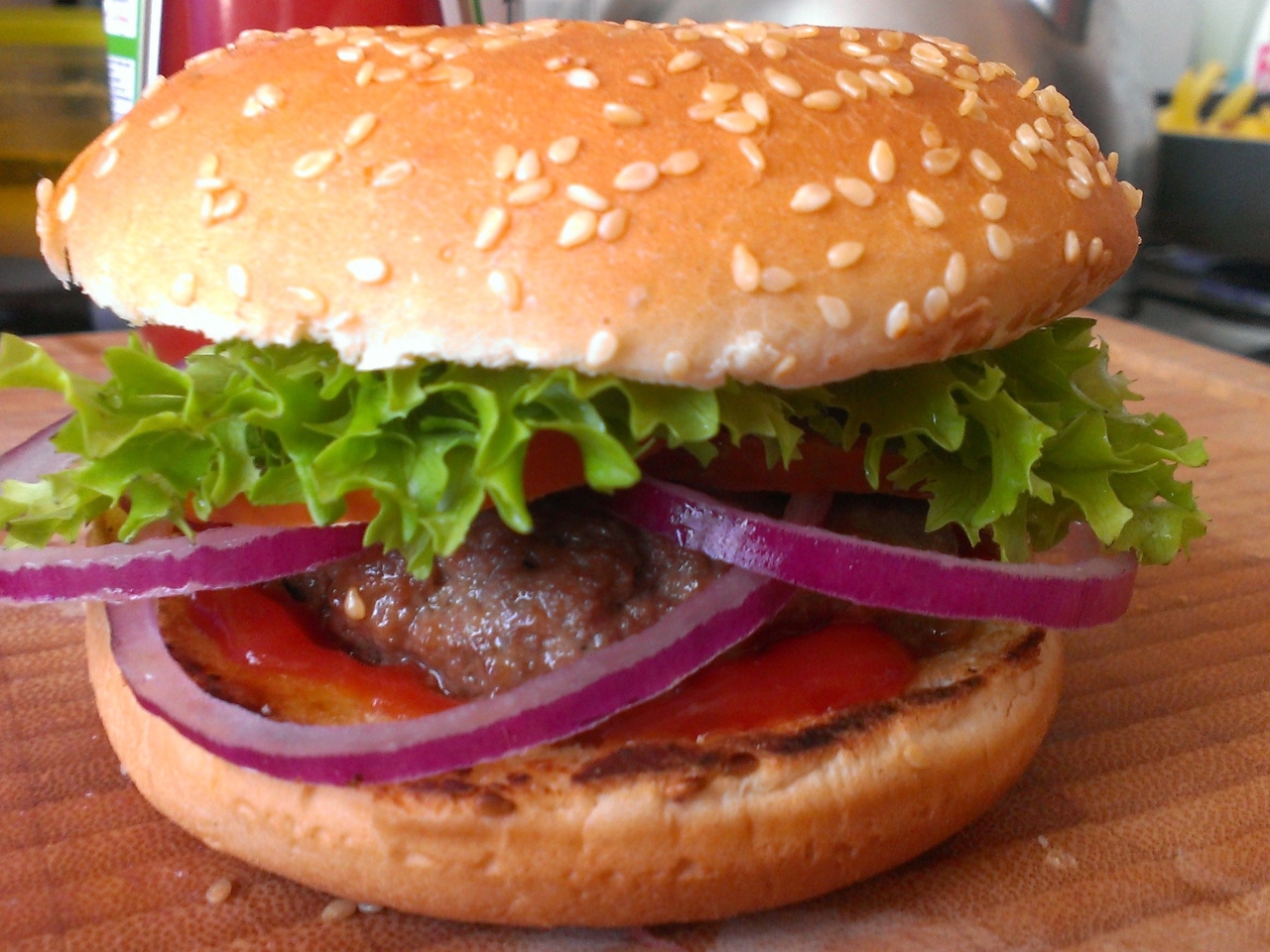 Beef Hamburger with Honey Chili Sauce