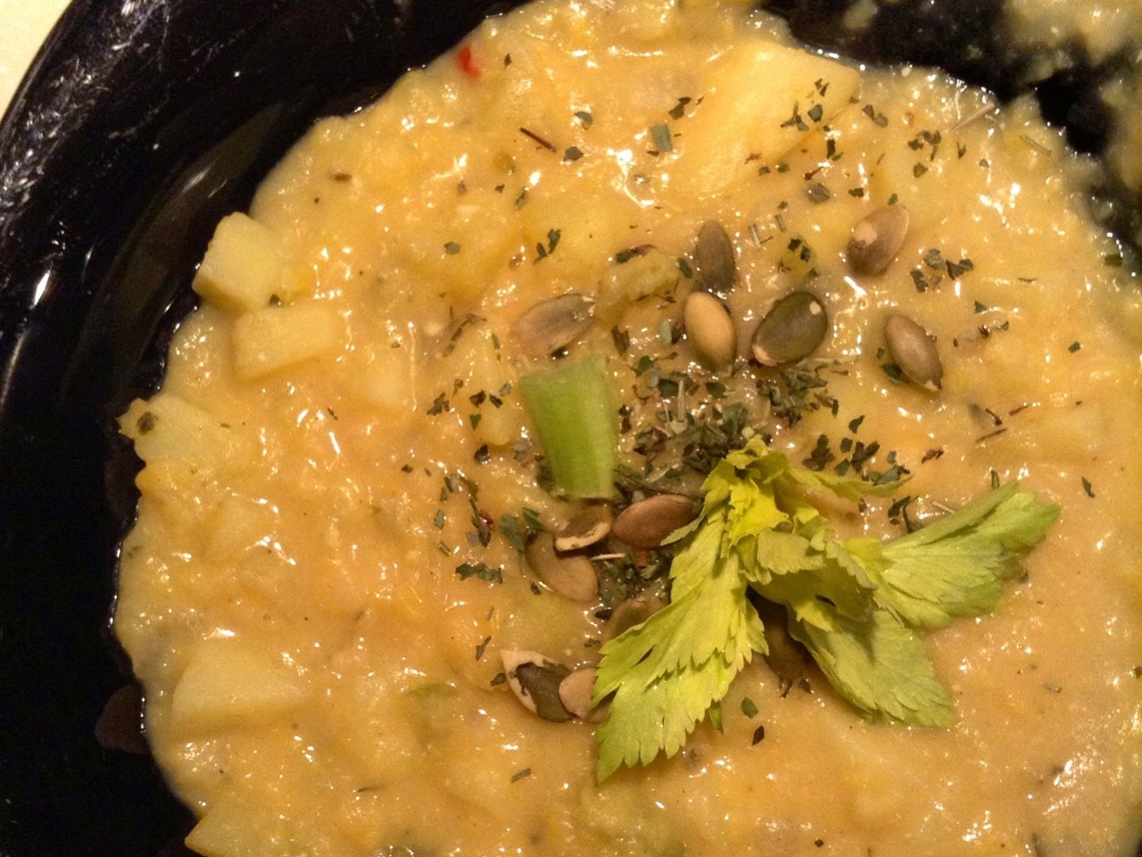 Pea Soup with Curry and Celery