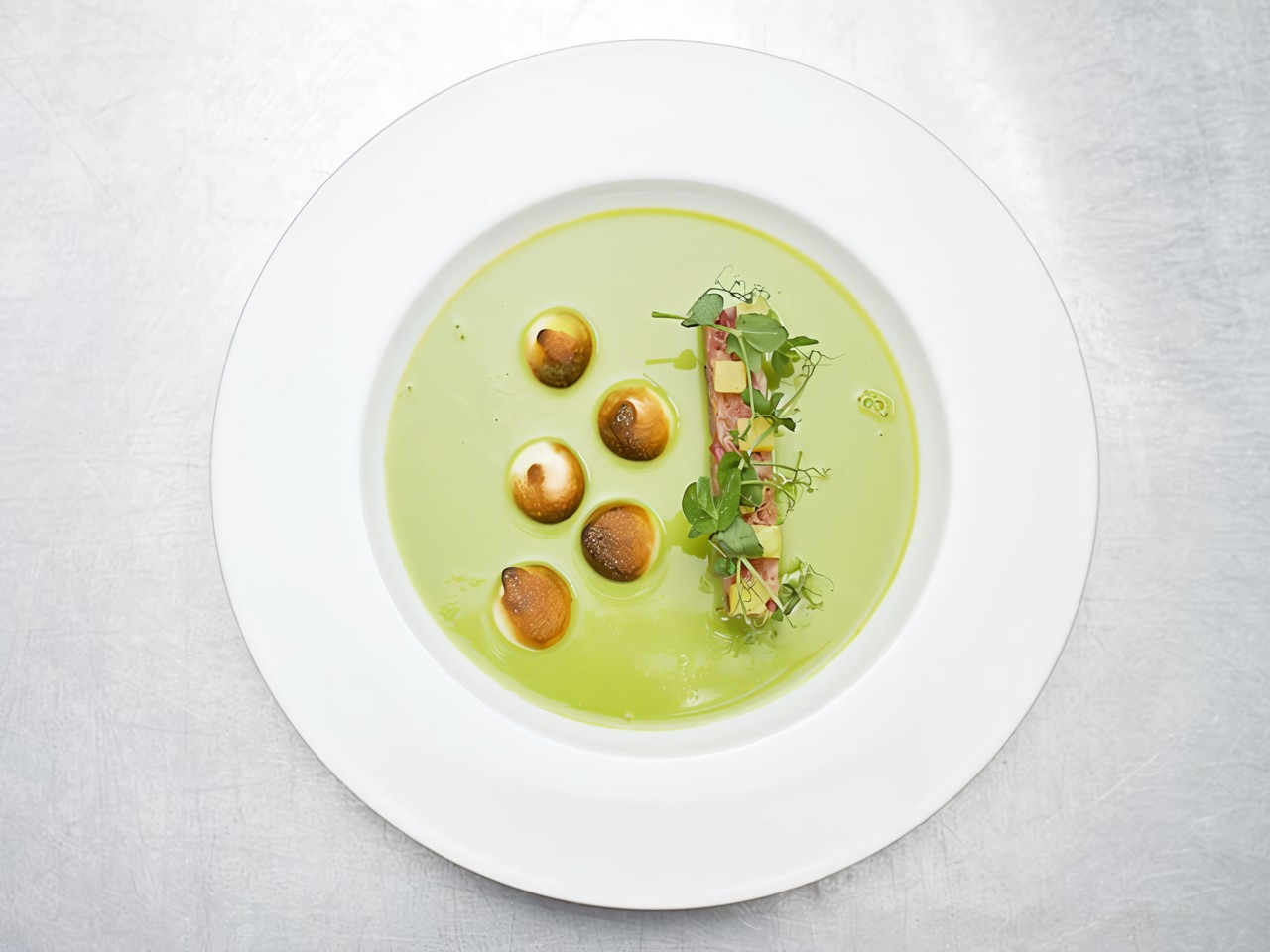 Pea Soup with Tomato Paste