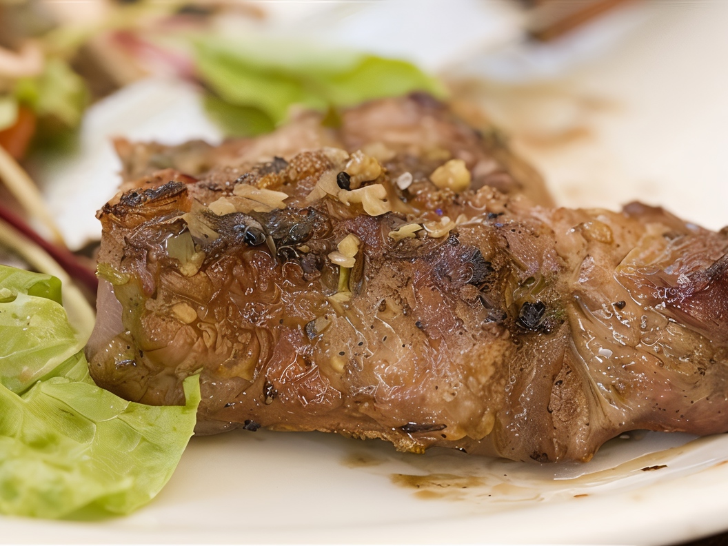 Beef Steaks with Lemon Juice and Herbs