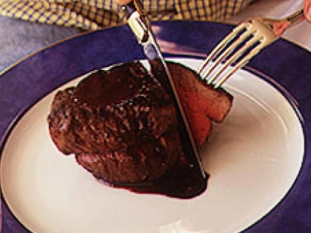 Beef Fillet in Wine Sauce