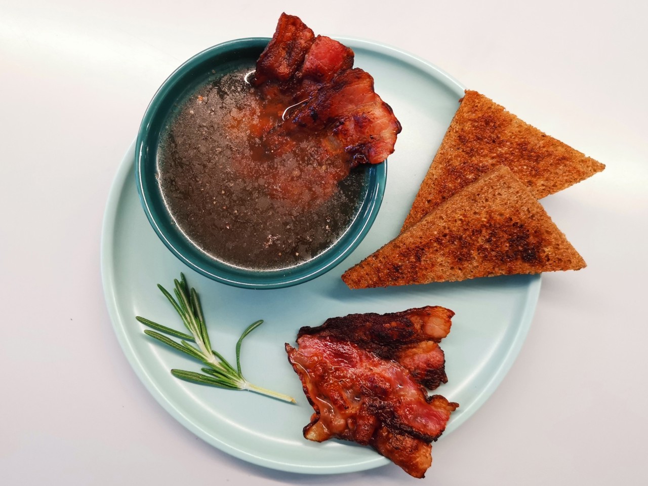Beef Broth with Bacon