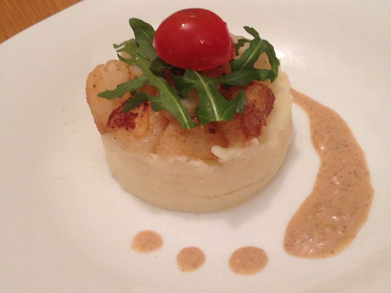 Scallops on Potato Platter with Truffle Oil