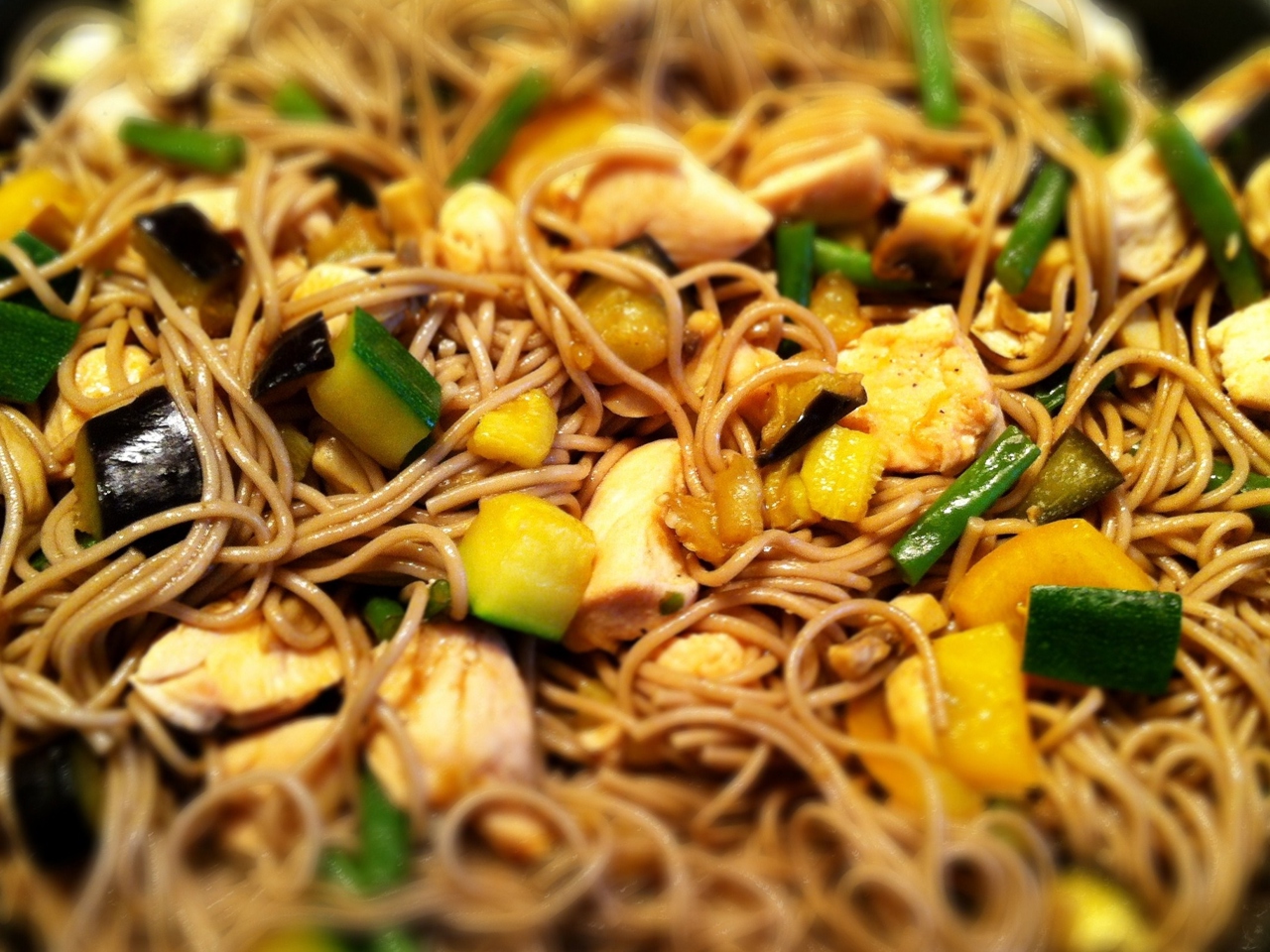 Buckwheat Noodles with Vegetables and Shrimp
