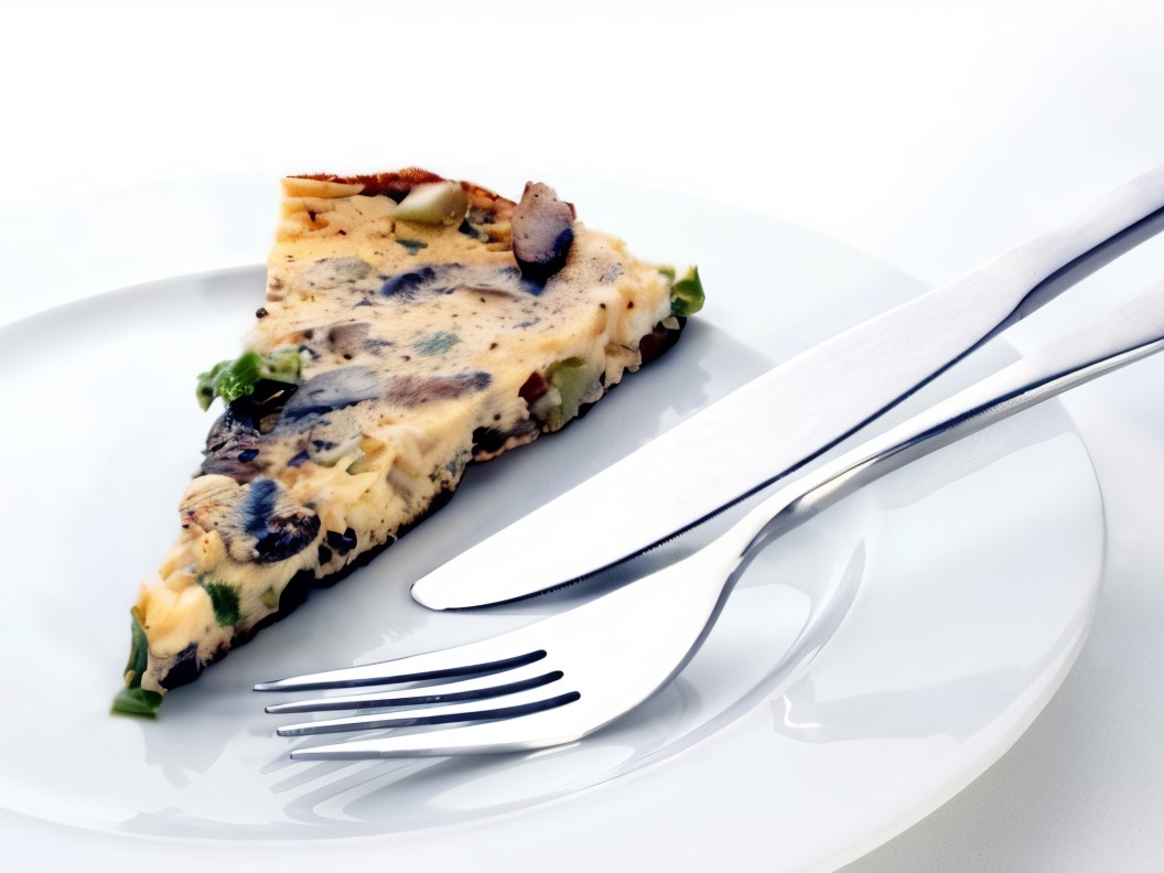 Mushroom Omelette with Thyme and Gorgonzola