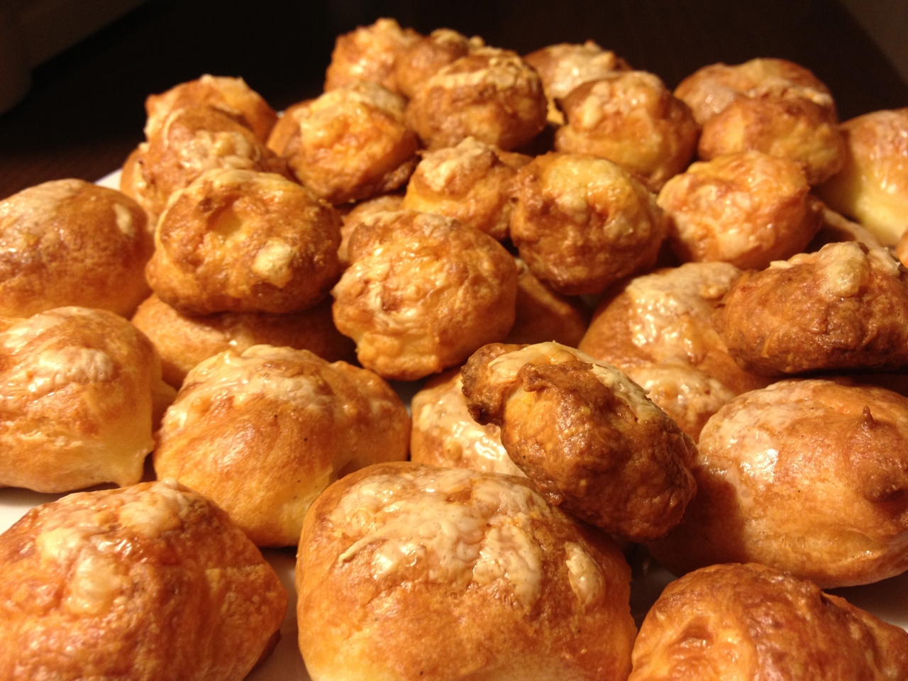 Gougeres (Cheese Puffs)