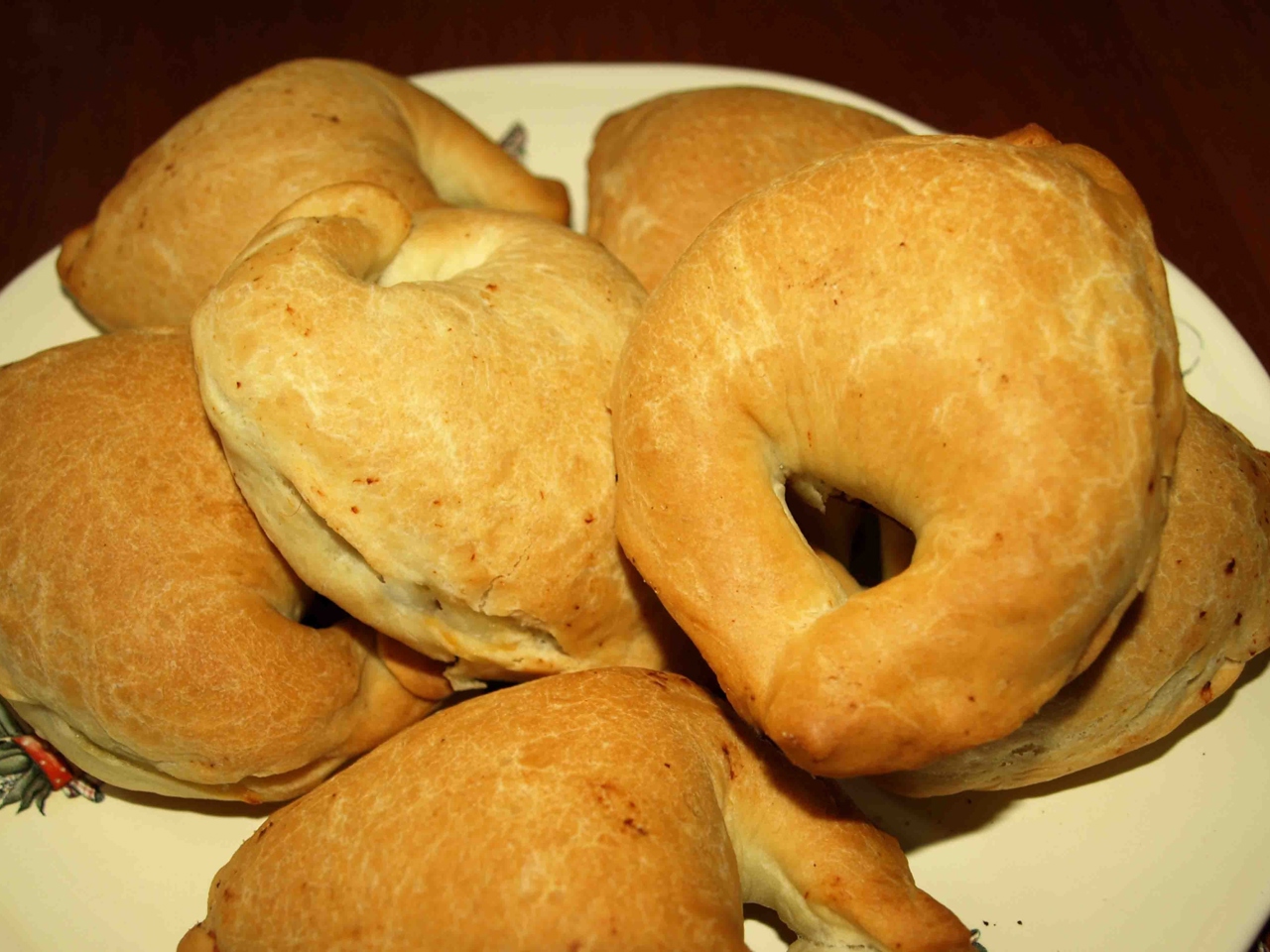 Bread-Dumplings "Tortellini di Pane" by the Sisters Smith