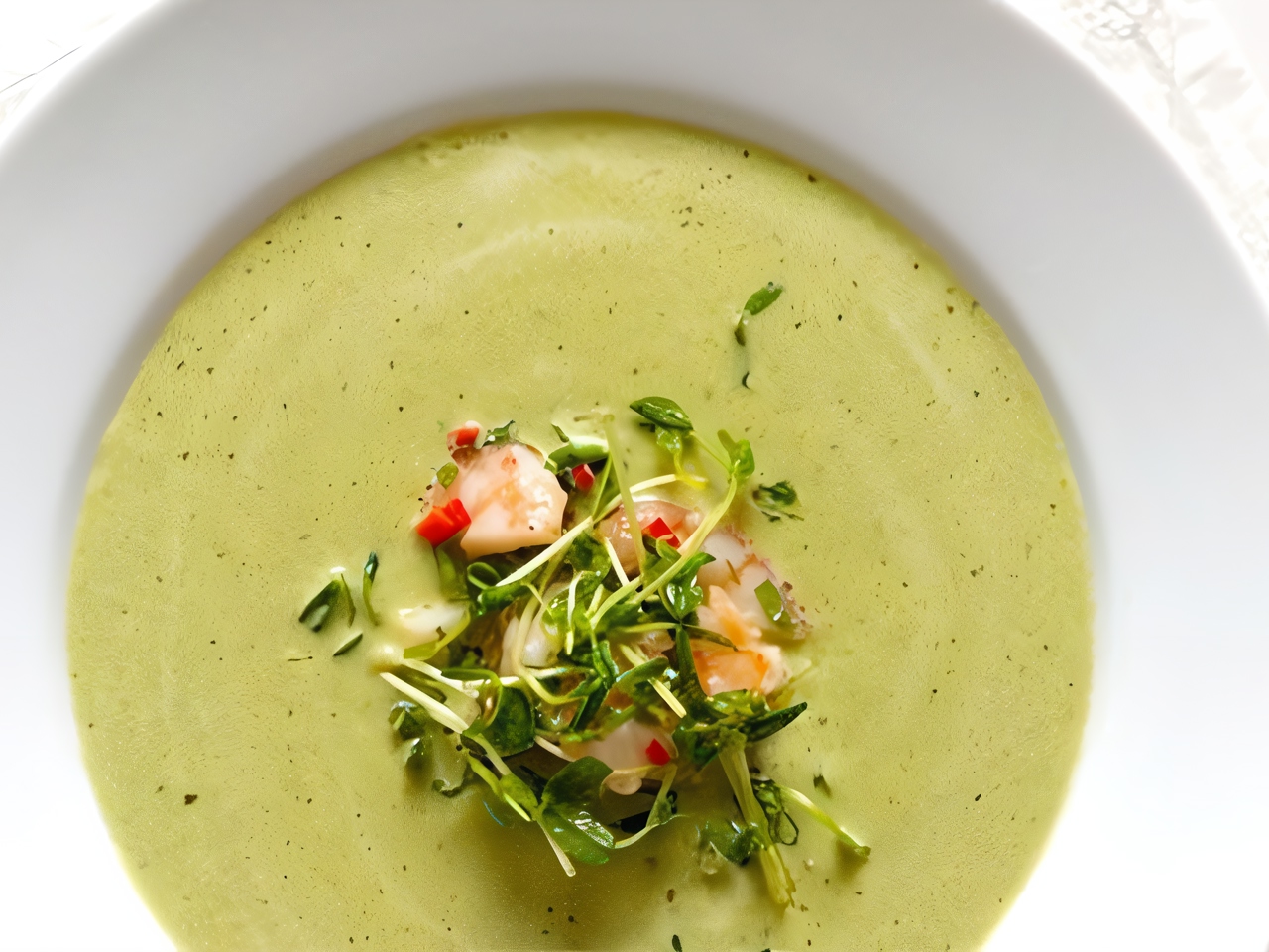 Cold Pea Soup with Shrimp