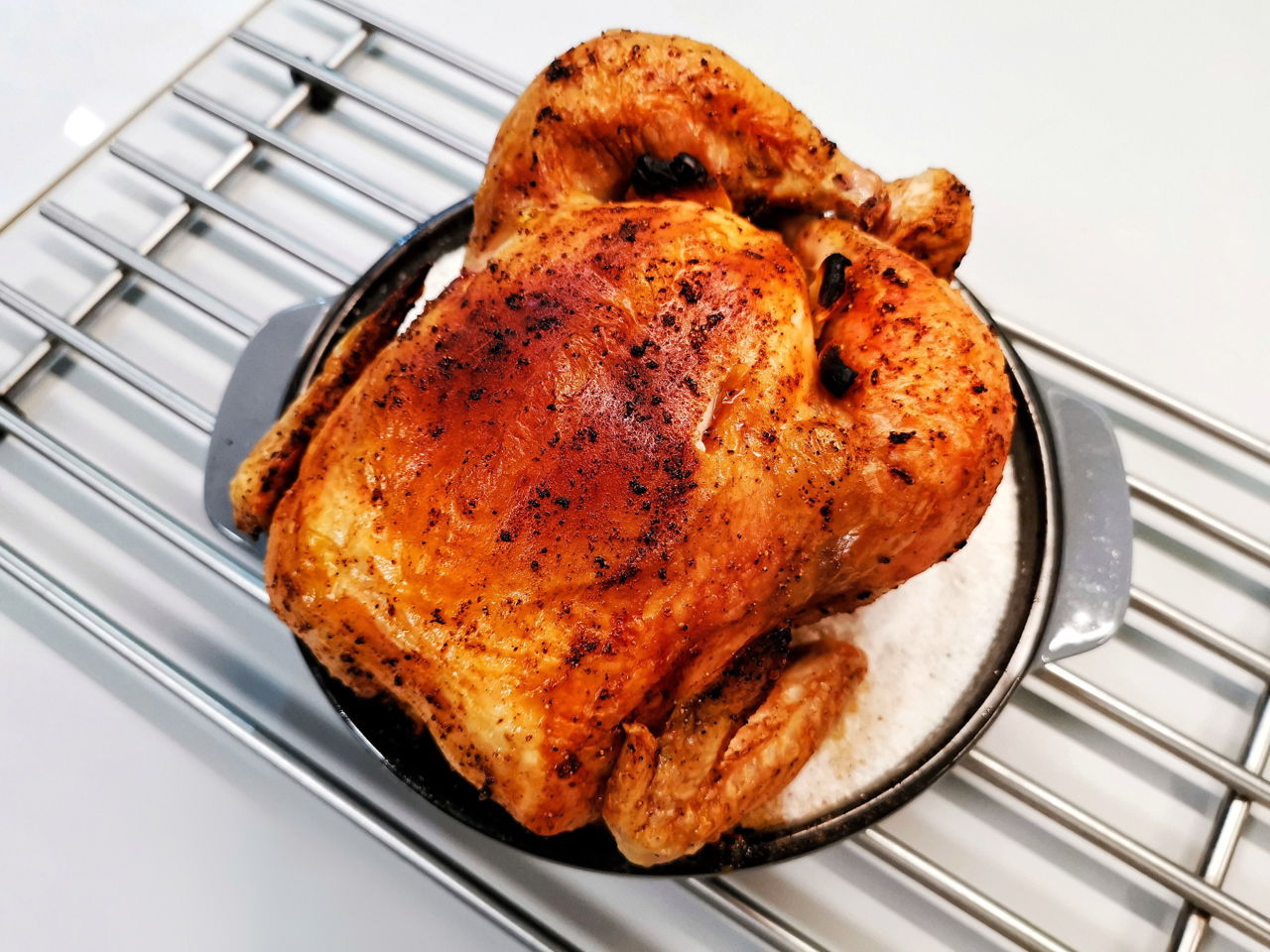 Crispy Chicken Baked on Salt with Garlic and Spices