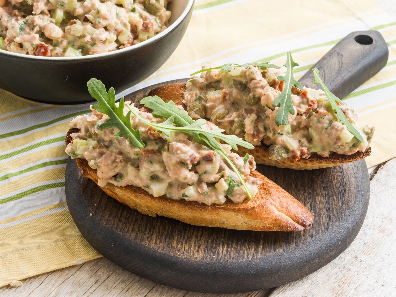 Italian Tuna and White Bean Salad