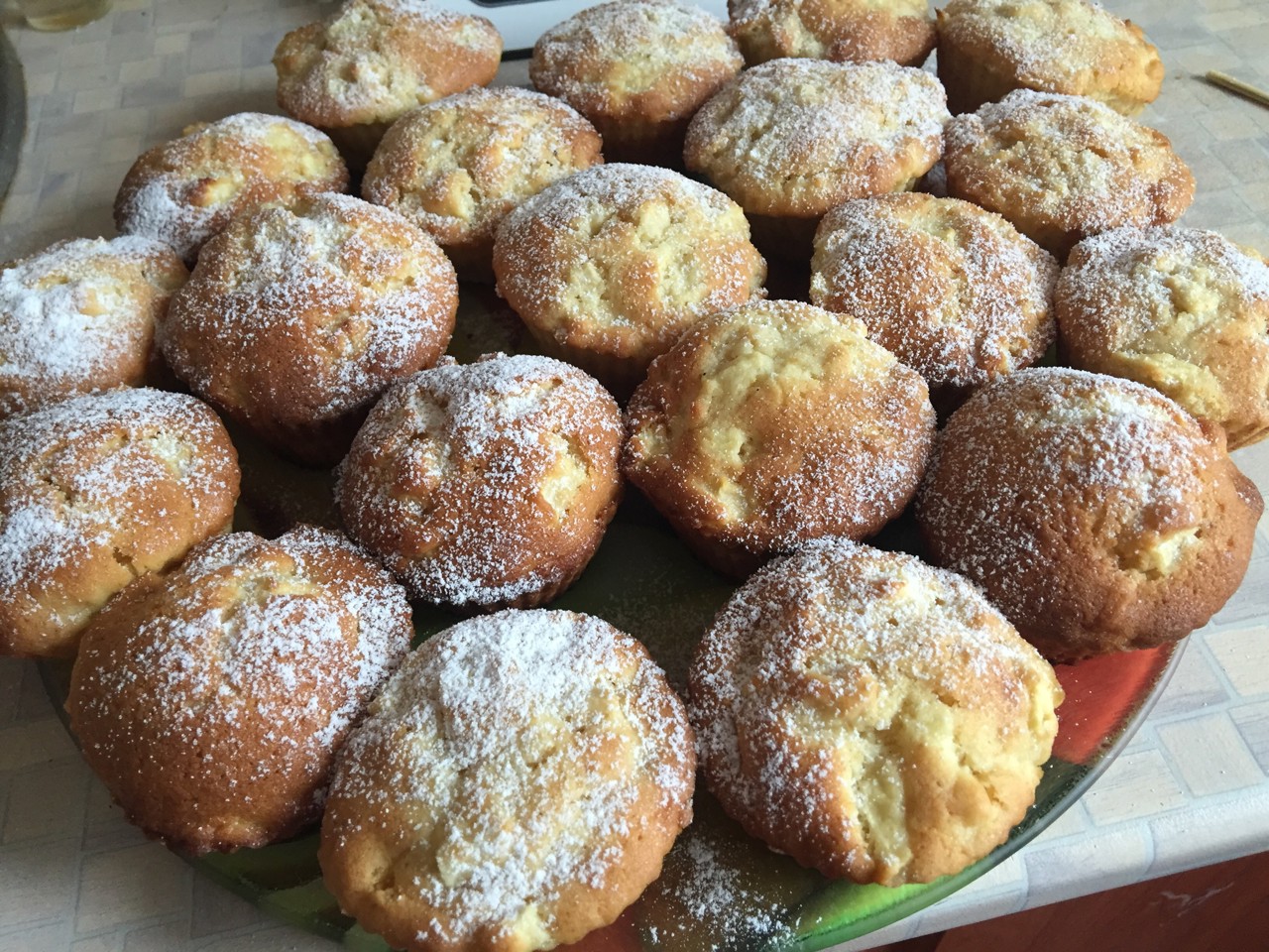 Apple Muffins