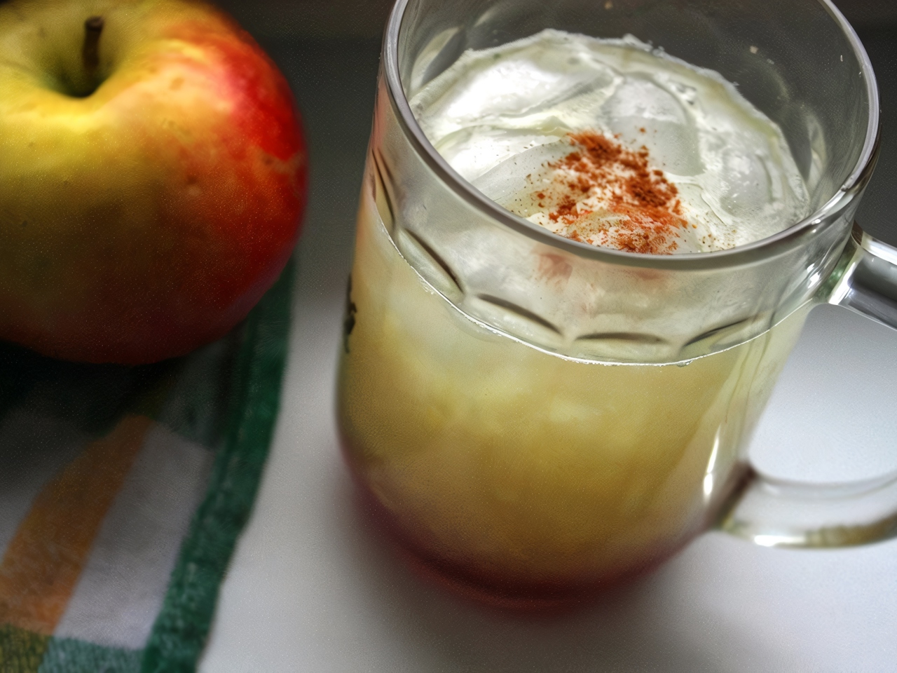 Apple Kissel with Lemon