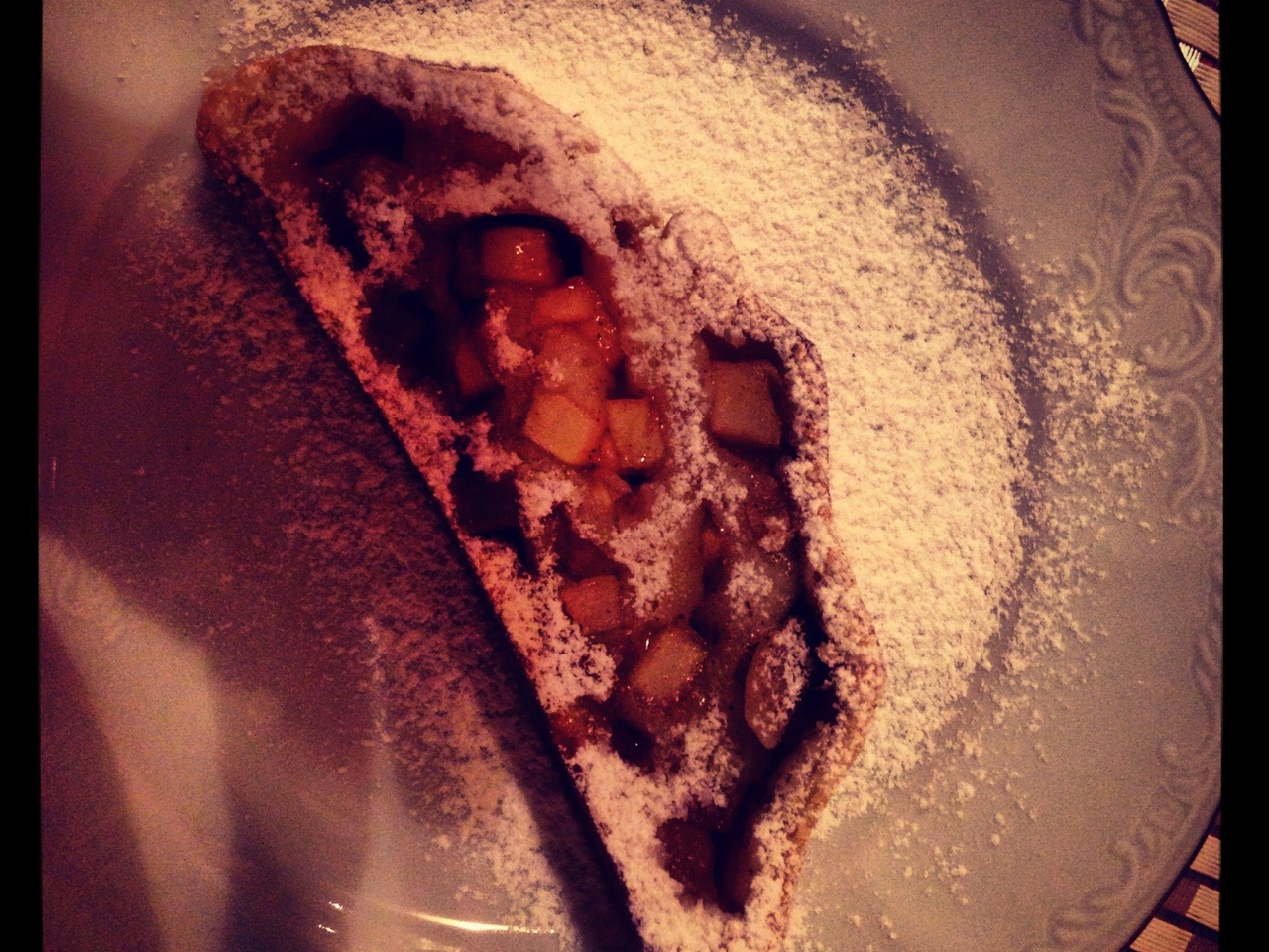 Apple-Cottage Cheese Roll