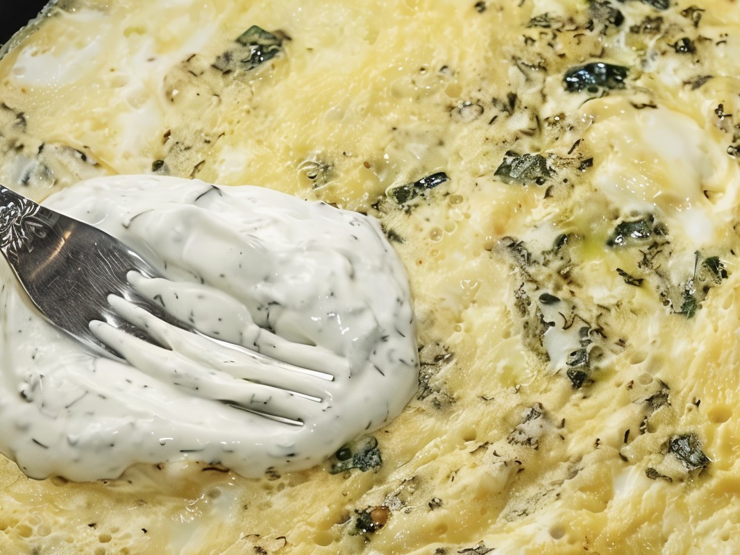 Azerbaijani Style Scrambled Eggs with Greens (Kukyu)