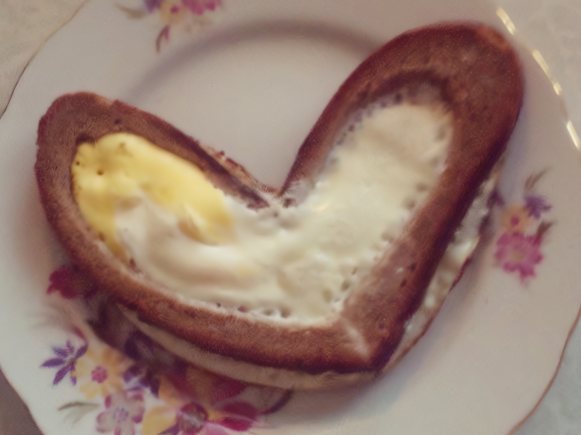Eggs in Toast