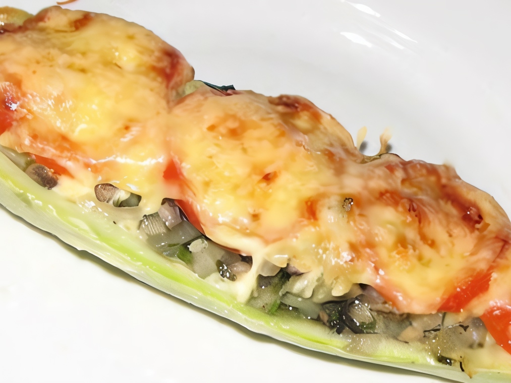Zucchini Stuffed with Wild Rice and Oregano