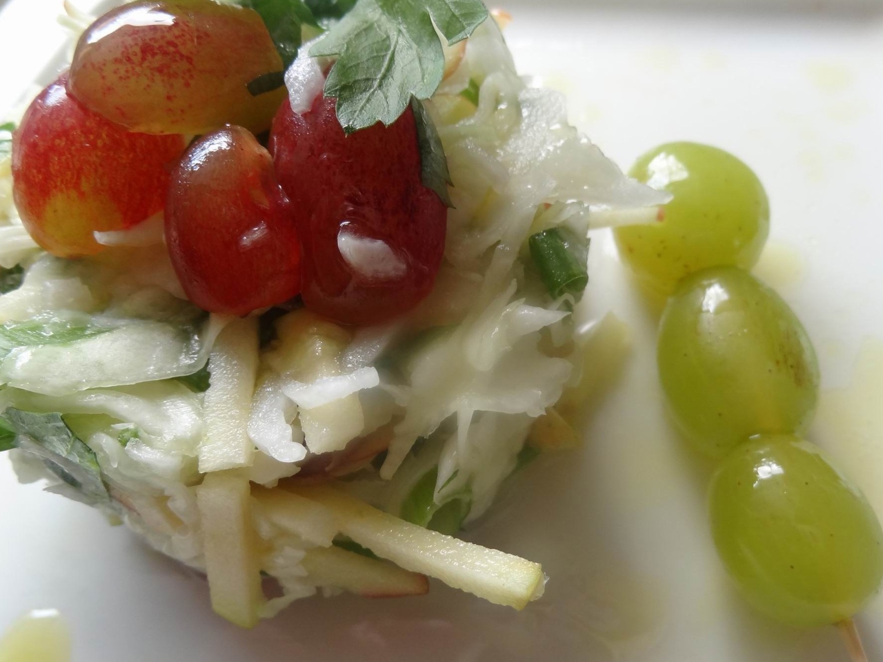 Cabbage Salad with Grapes