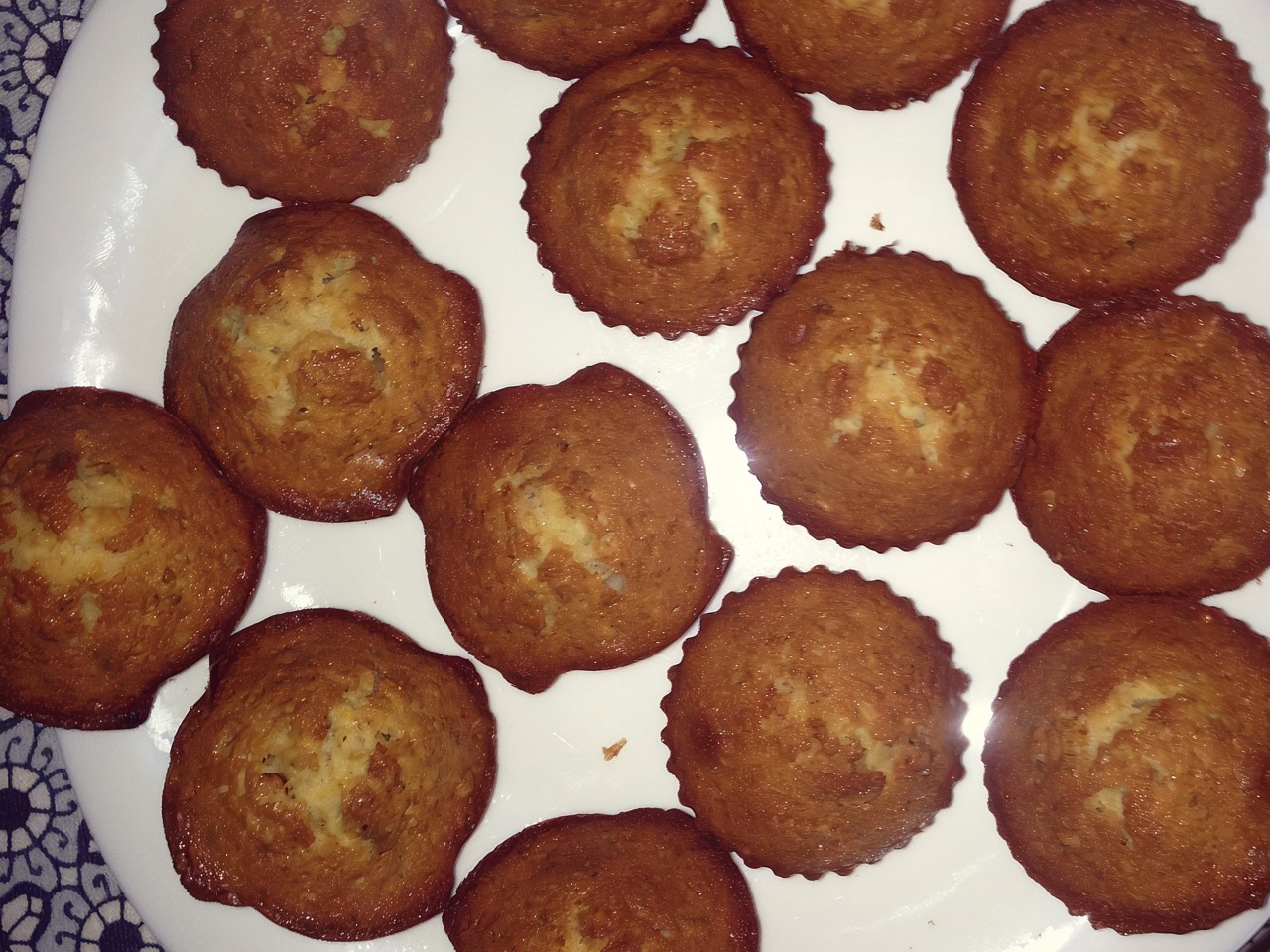 Nut Muffins