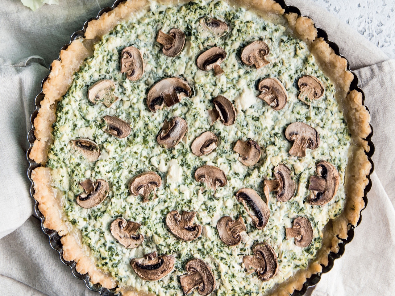Quiche with Mushrooms and Spinach
