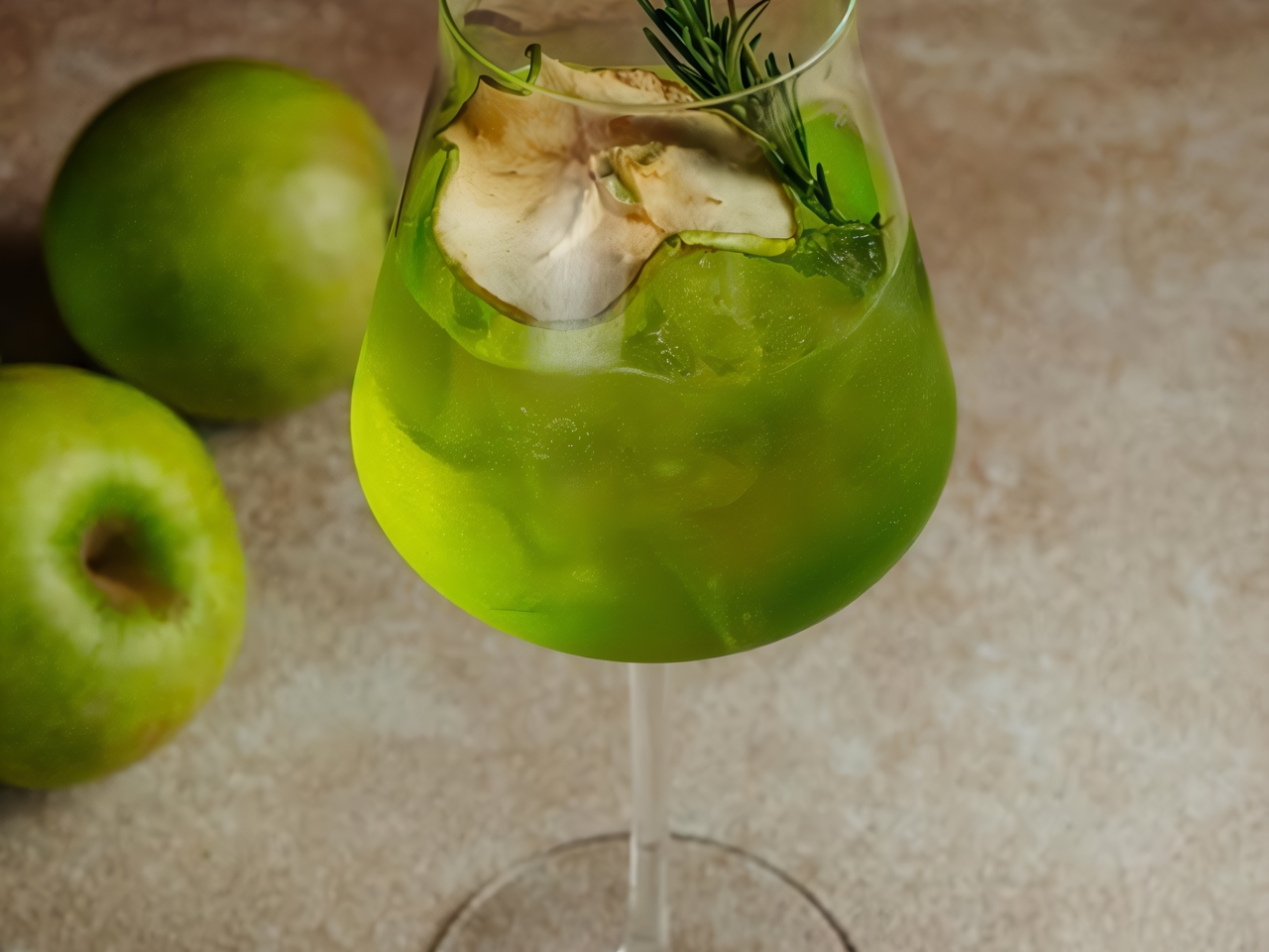 Apple Spritz Cocktail