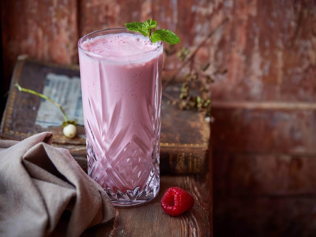 Raspberry with Matsoni Cocktail