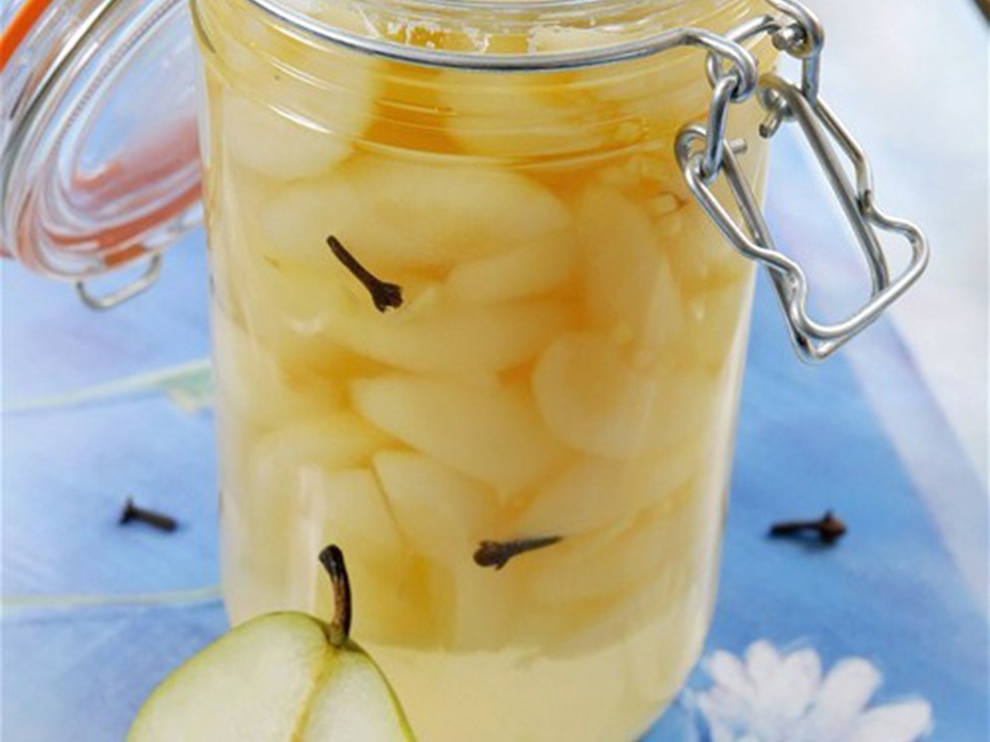 Compote of Fresh Apples or Pears