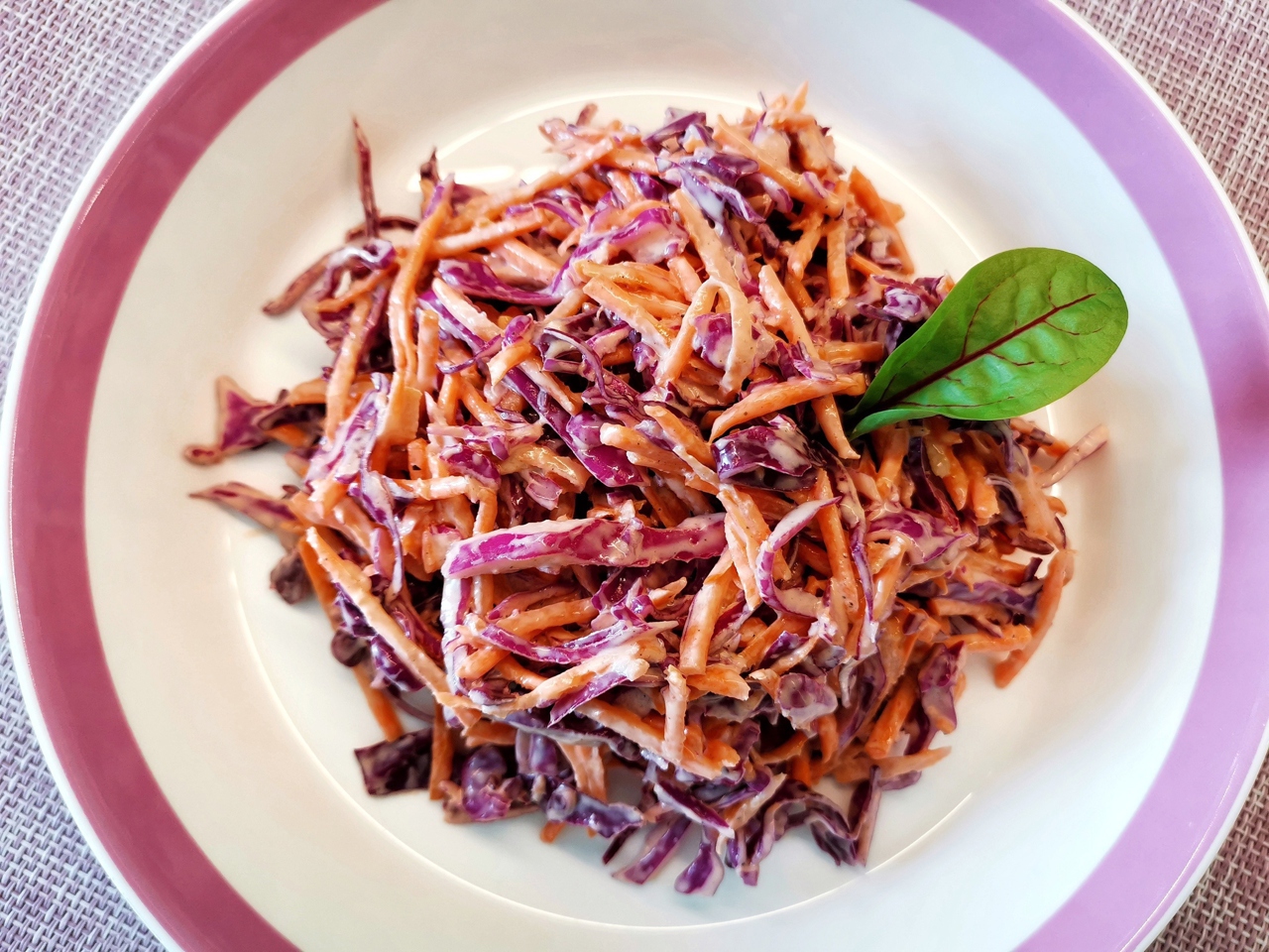 Red Cabbage Coleslaw