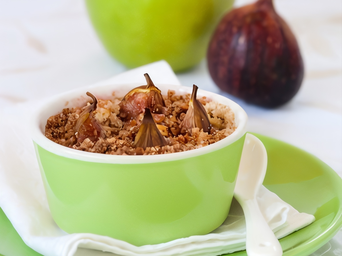 Crumble with Apple and Fig