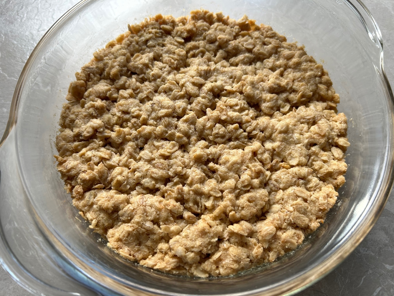 Crumble with Apples and Oats