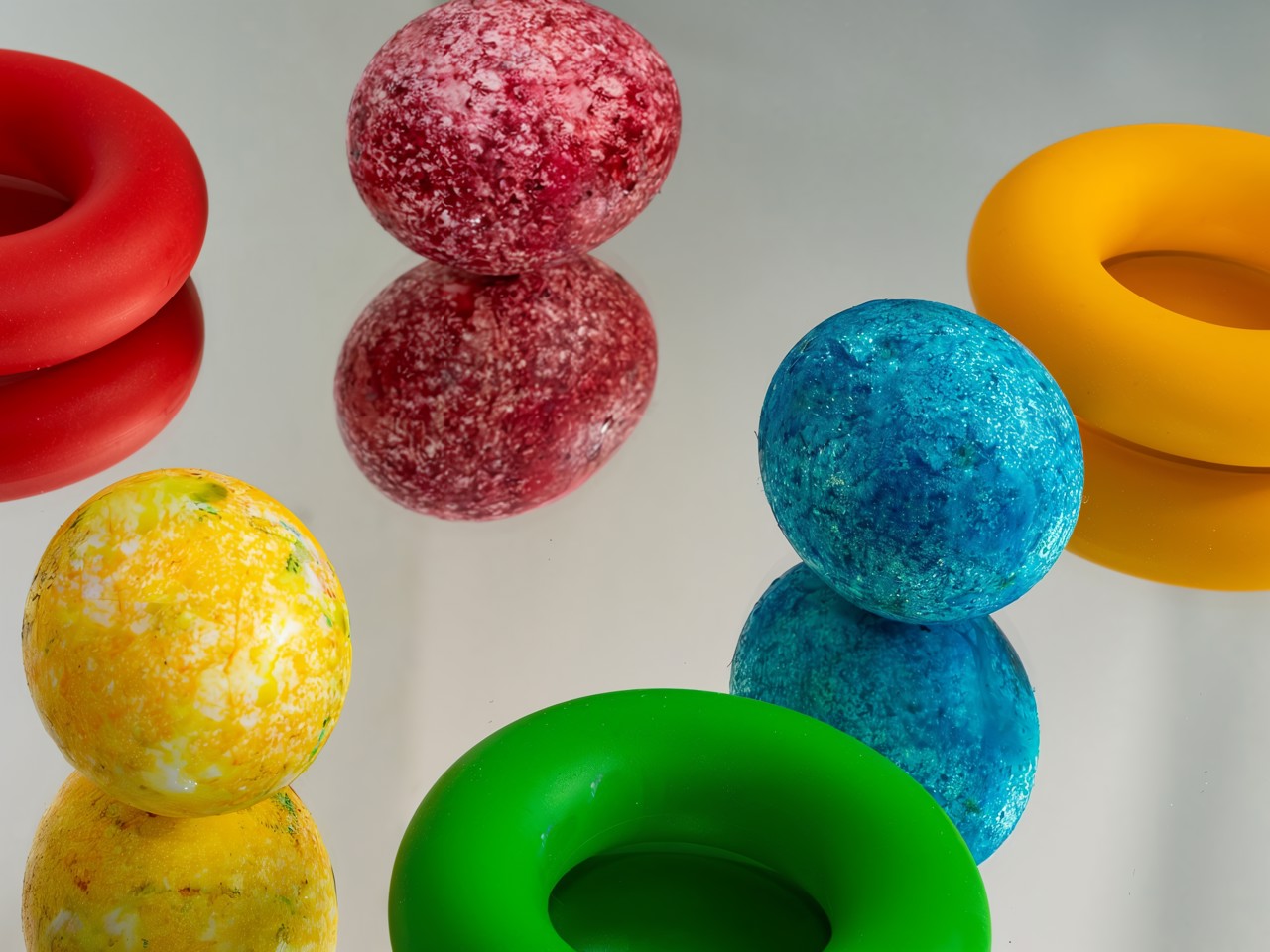 Colored Eggs in Rice