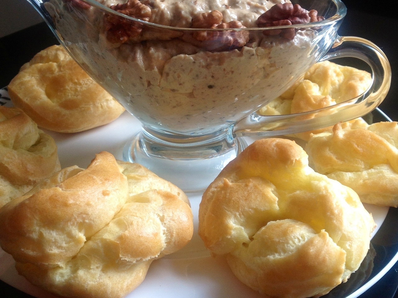 Prune Cream