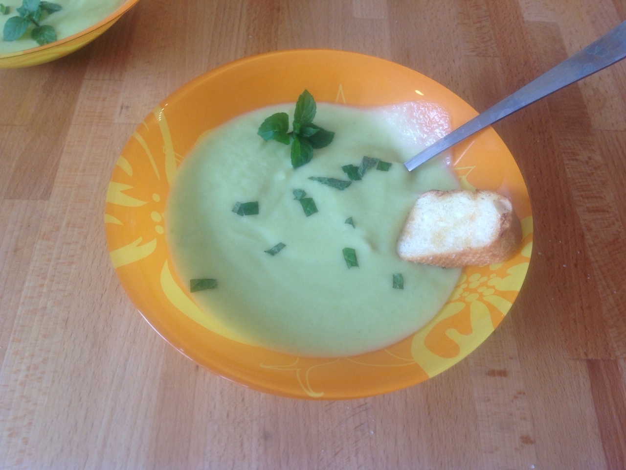 Creamy Zucchini Soup with Coconut Milk