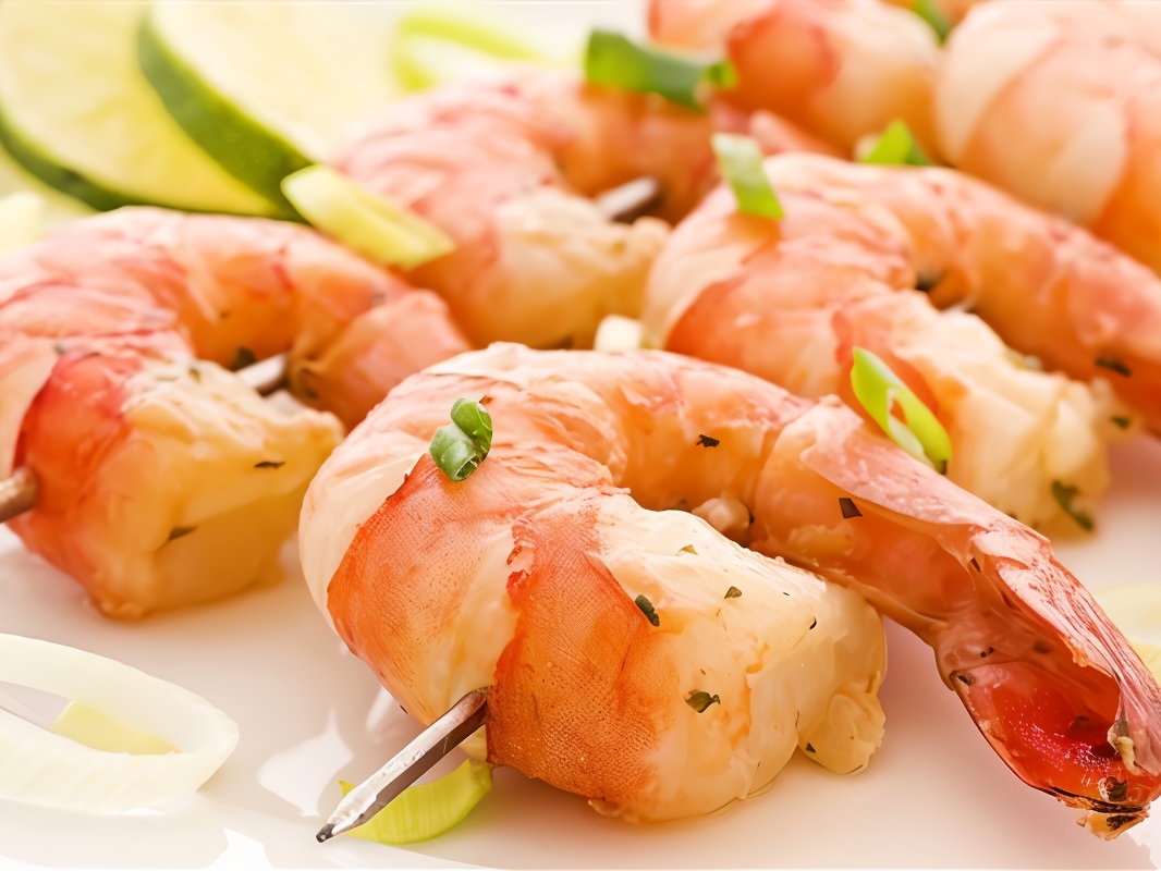Grilled Shrimp with Tequila, Lime, and Green Salsa