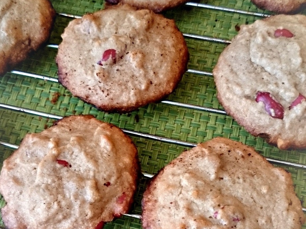 Peanut Butter and Peanut Cookies