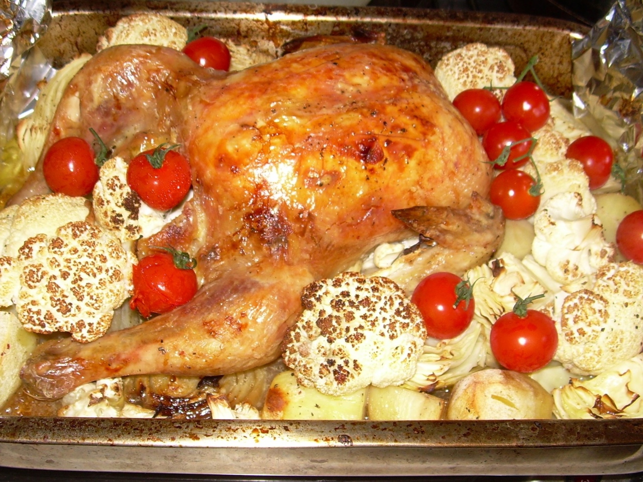 Chicken Baked with Vegetables and Bell Peppers