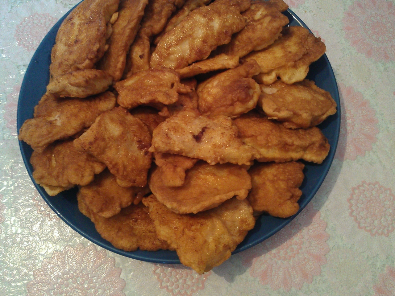 Spicy Chicken Breasts in Batter