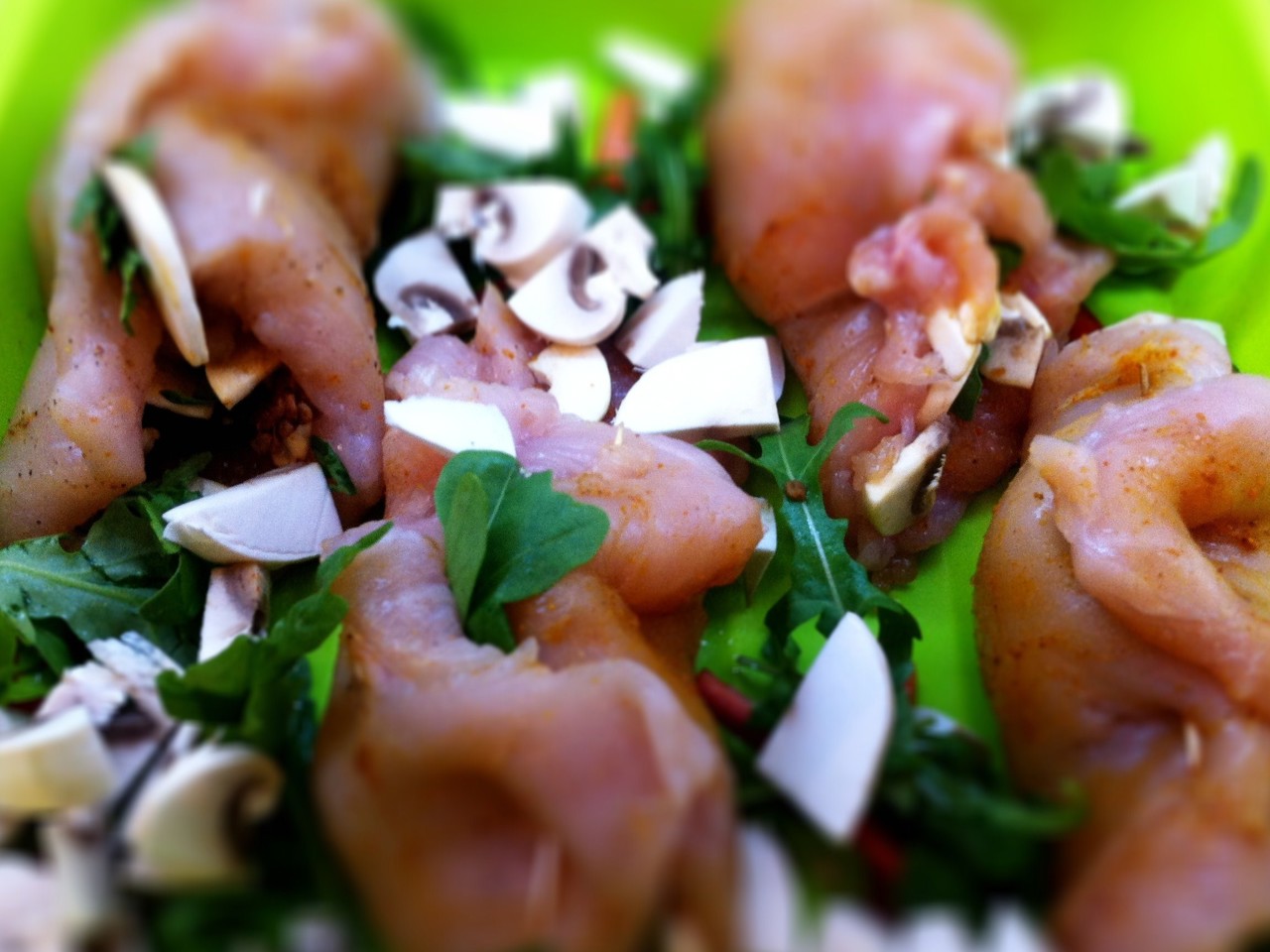 Chicken Rolls with Sun-Dried Tomatoes, Asparagus, and Arugula