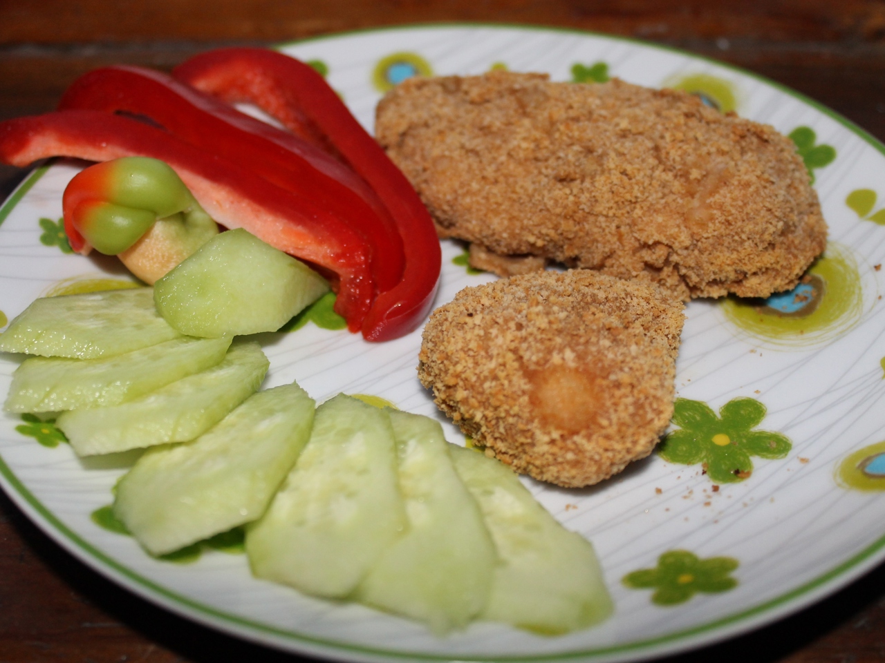 Chicken Fillet with Yogurt and Mustard Baked in Crackers