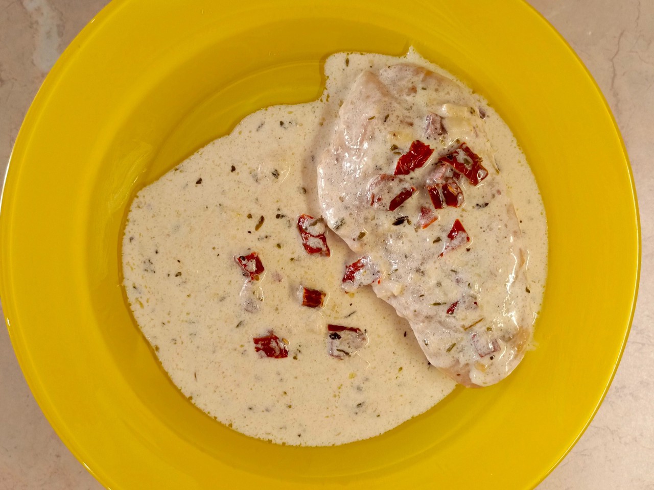 Chicken Breasts in Cream Sauce