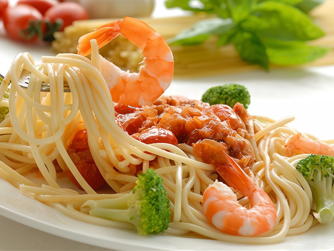 Noodles with Seafood and Saffron