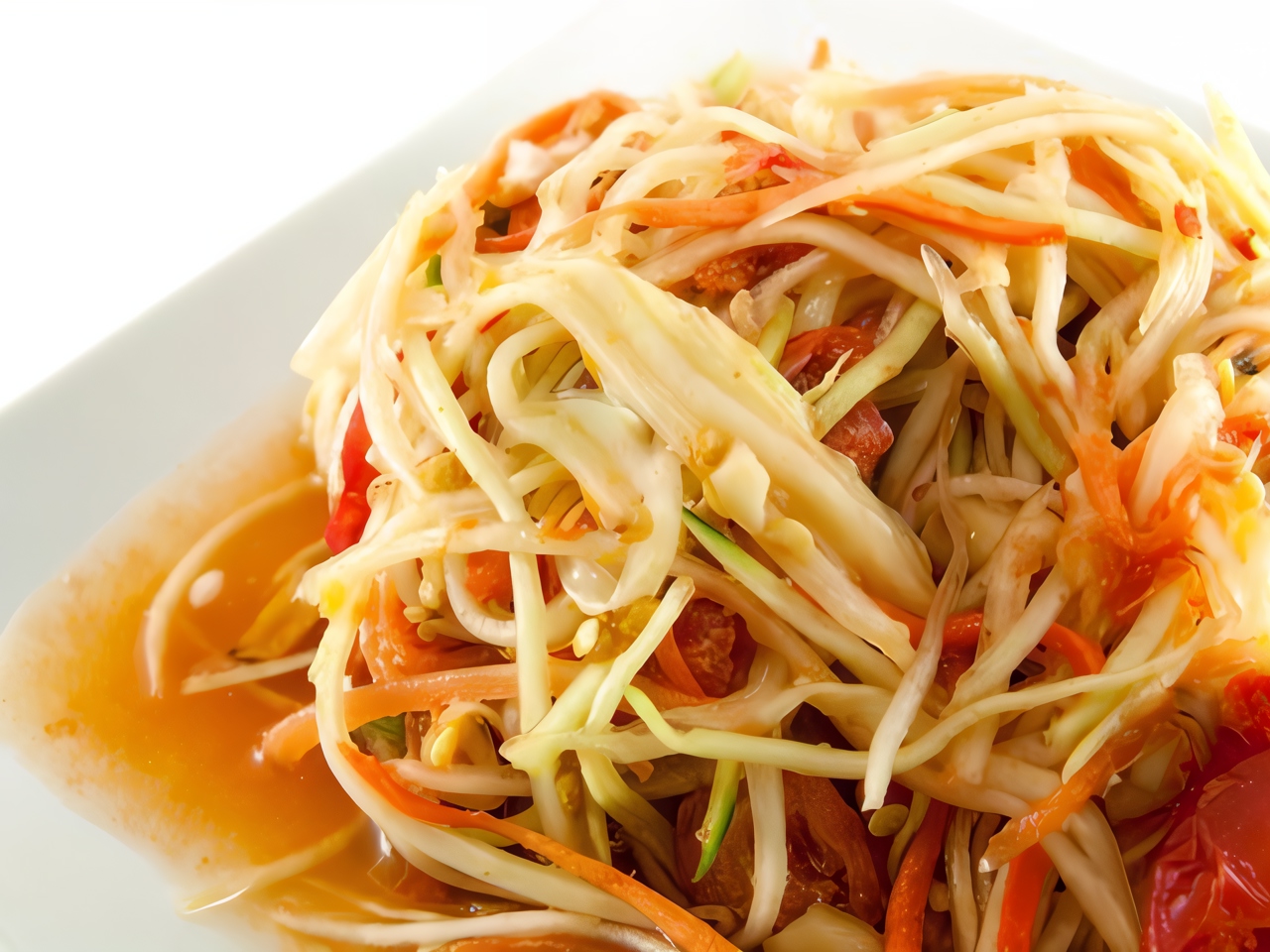 Light Green Papaya and Sweet Onion Salad with Lime Dressing