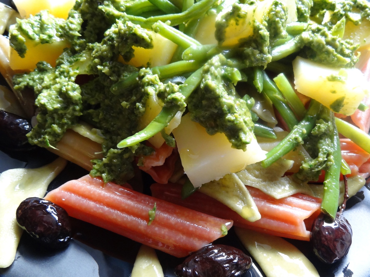 Ligurian Trenette Pasta with Pesto and Vegetables