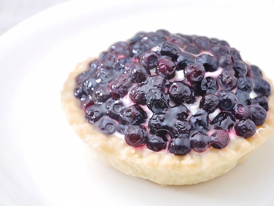 Lemon Tartlets with Blueberries and Currant Jam